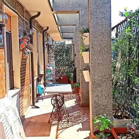 Cozy Navigli Δωμάτια σε οικογενειακή κατοικία *